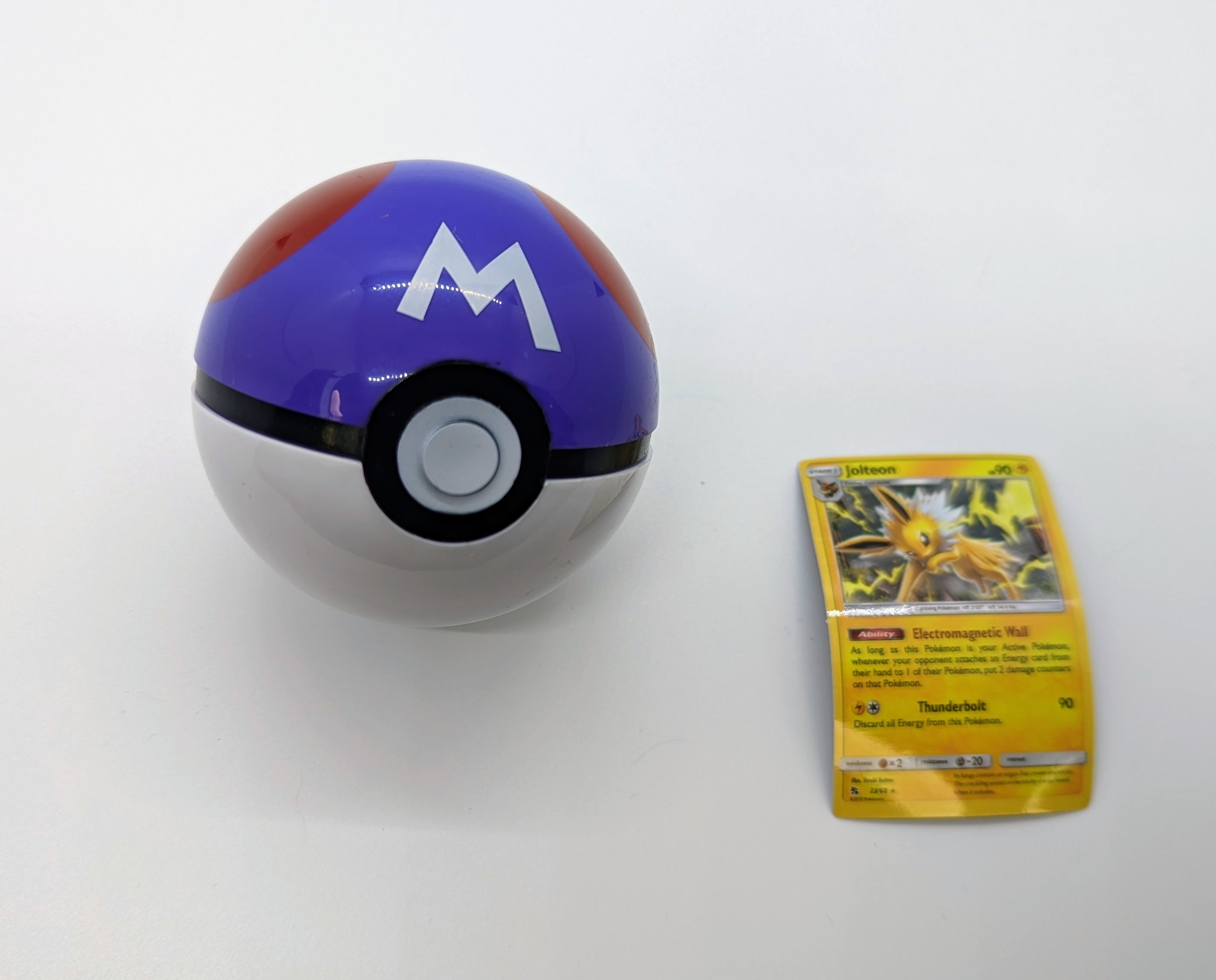 Pokémon Ball Violet